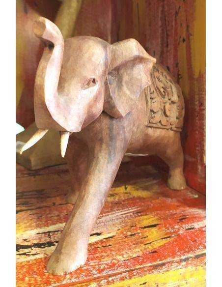 Talla de elefante Origen: Indonesia Talla de elefante Origen: Indonesia