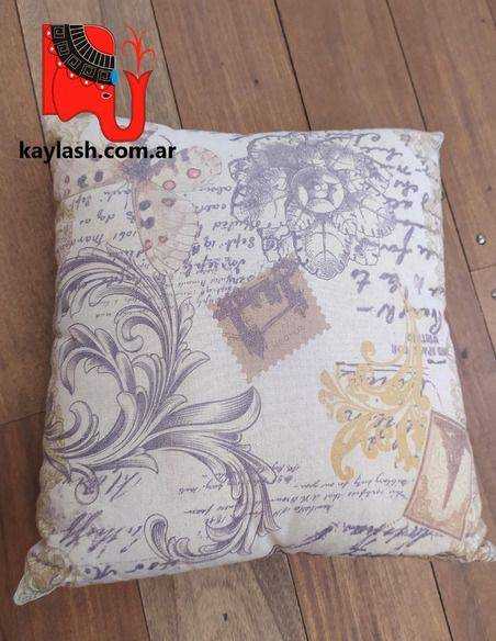 Almohadones con relleno Origen: India