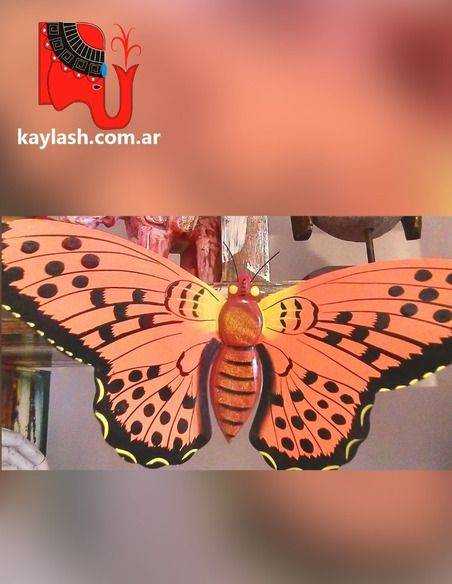 Mariposas de madera pintada Origen: Indonesia Mariposas de madera pintada Origen: Indonesia