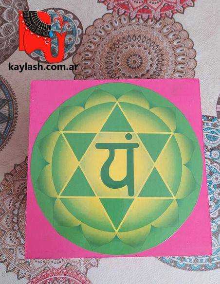 caja-para-reiki-madera-grabada-simbolo-cho-ku-rei-sanacion-holistica-cristales-kaylash