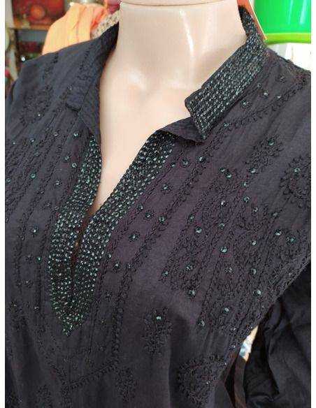 Camisa negra bordada Origen: India Camisa negra bordada Origen: India