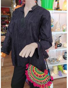 Camisa negra bordada Origen: India