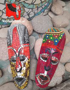 mascara-primitiva-con-vidrios-decoracion-etnica-artesanal-espejos-proteccion-hogar-kaylash