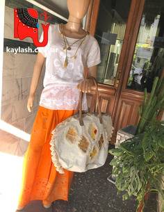 Remera bordadaOrigen: India