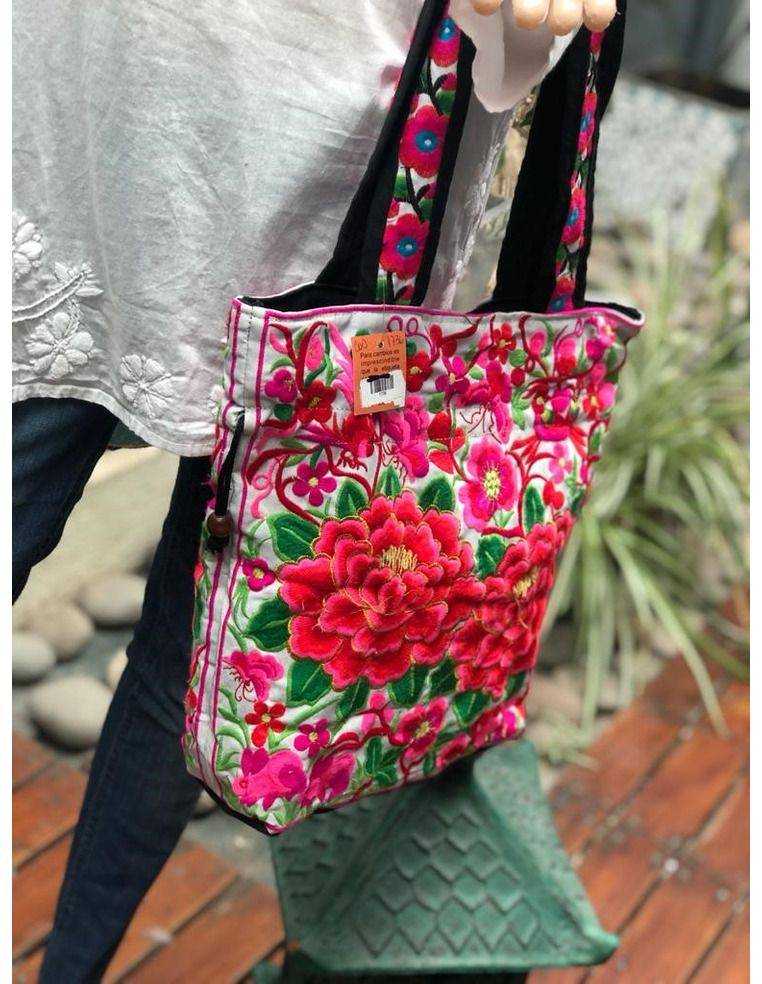 camisola-blanca-vars-estilo-boho-chic-kaylash-indumentaria-femenina-artesanal-algodon-premium