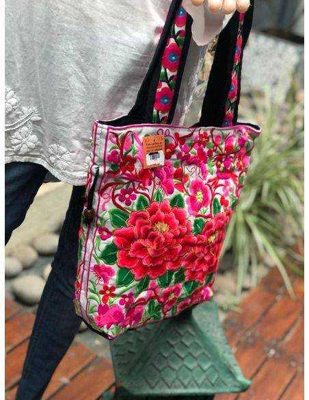 camisola-blanca-vars-estilo-boho-chic-kaylash-indumentaria-femenina-artesanal-algodon-premium