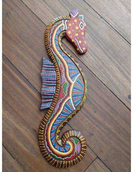 Hipocampo en madera Origen: Indonesia