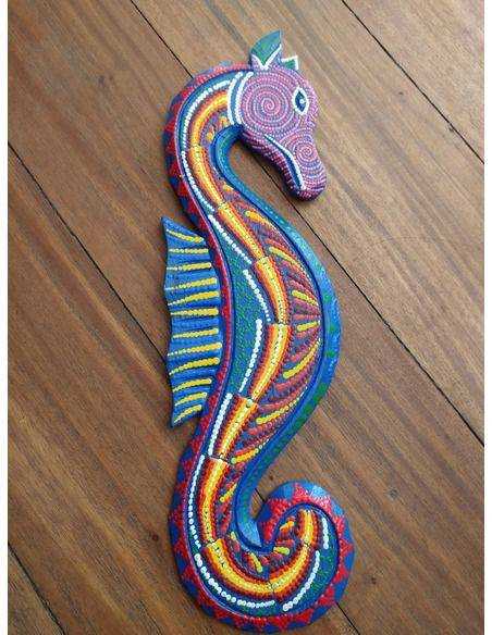 Hipocampo en madera Origen: Indonesia