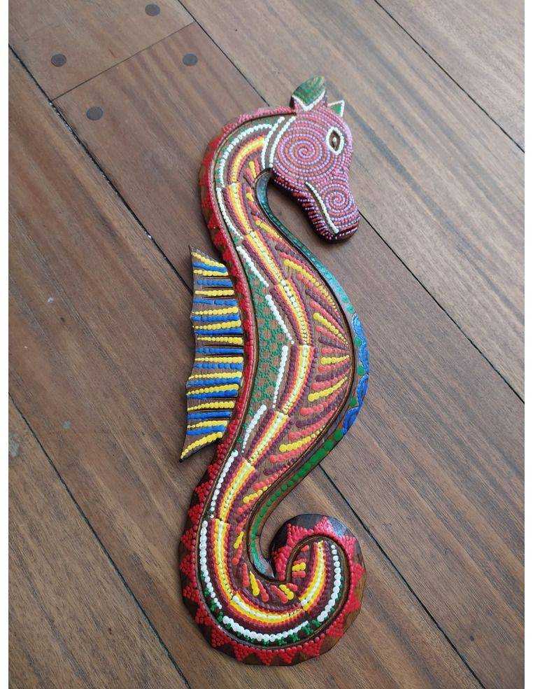 Hipocampo en madera Origen: Indonesia