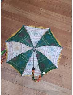 paraguas-brillo-decorativo-artesanal-boho-chic-diseño-místico-luz-protección-kaylash 2