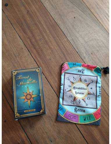 pano-de-tarot-textil-artesanal-proteccion-cartas-lectura-mistica-espacio-sagrado-kaylash
