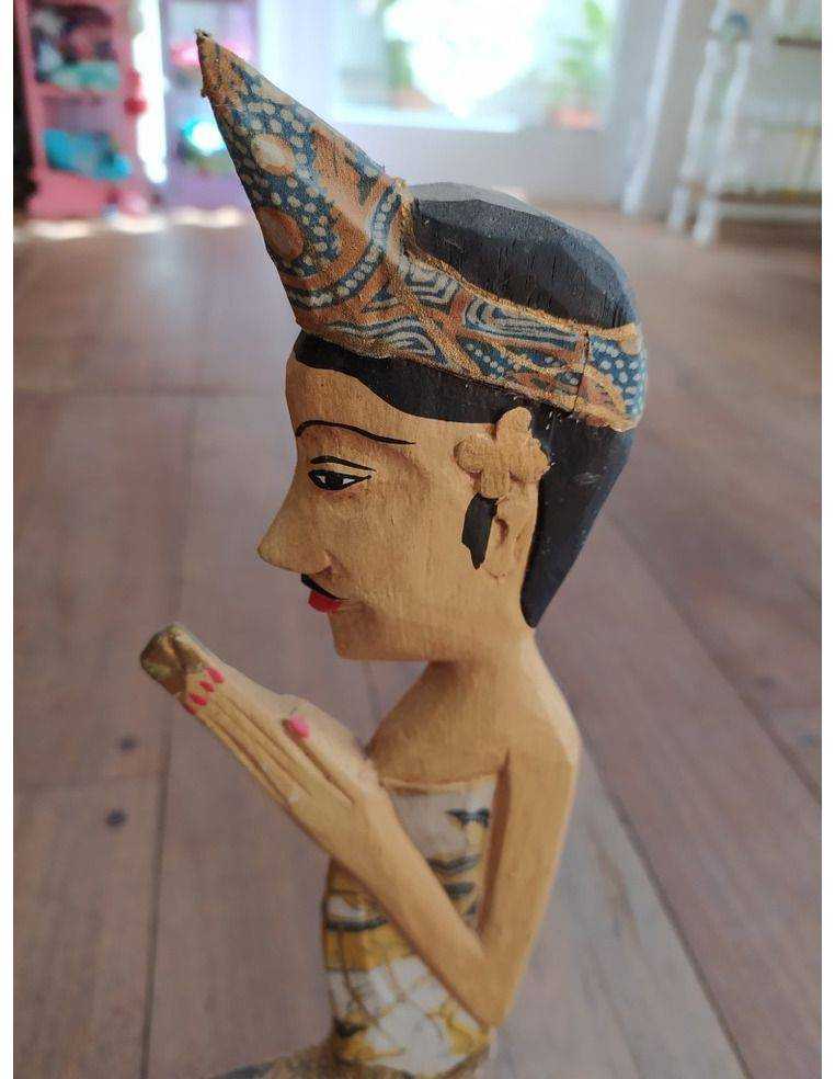 Suryak hombre Origen: Indonesia