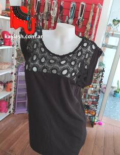 Remera calada India 2
