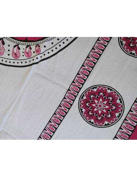 Manta de 2 plazas, Medida 220x240cm Origen: India Manta de 2 plazas, Medida 220x240cm Origen: India