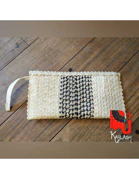 sobre-palm-leaf-doble-cartera-mano-artesanal-hoja-palma-fibra-natural-moda-boho-chic-kaylash