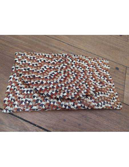 sobre-palm-leaf-cartera-mano-artesanal-hoja-palma-fibra-natural-moda-boho-chic-kaylash