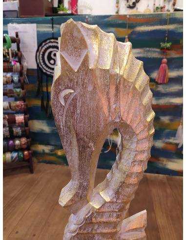 hipocampo-dorado-1m-escultura-decorativa-lujo-diseño-interiores-místico-un-metro-kaylash
