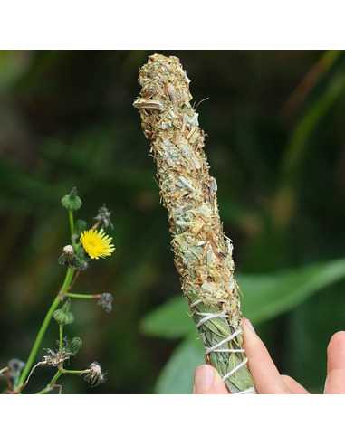 sahumos-naturales-atados-hierbas-limpieza-energetica-purificacion-ritual-mistica-hogar-kaylash