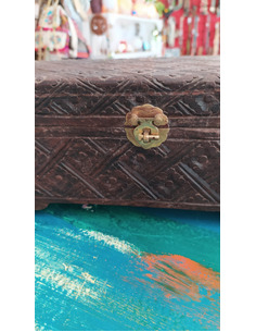 baul-madera-sono-artesanal-tallado-a-mano-decoracion-mistica-organizador-madera-noble-kaylash 2