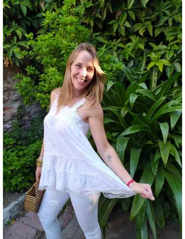 musculosa-con-encaje-blanca-estilo-boho-chic-romantico-indumentaria-mujer-femenina-kaylash