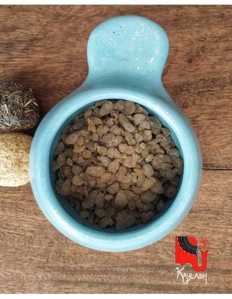 sahumador-de-ceramica-artesanal-gris-limpieza-energetica-ritual-defumacion-kaylash