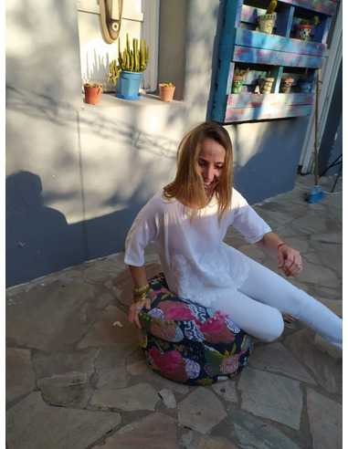 Blusa blanca bordada