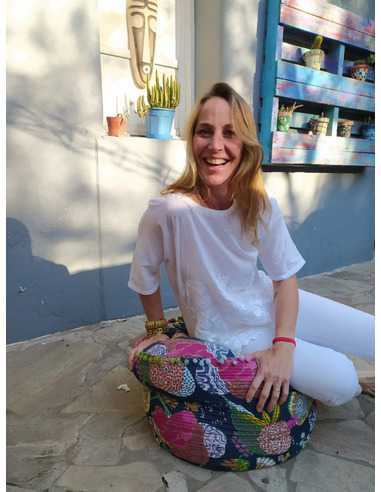 Blusa blanca bordada