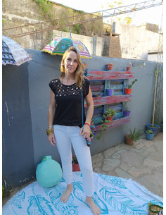 remera-calada-india-blanco-estilo-boho-chic-moda-artesanal-mística-kaylash