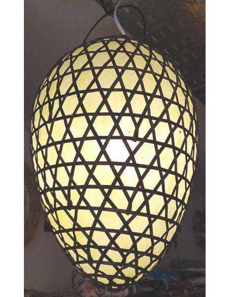 lampara-de-ratan-huevo-colgante-artesanal-fibras-naturales-estilo-boho-chic-iluminacion-mística-kaylash