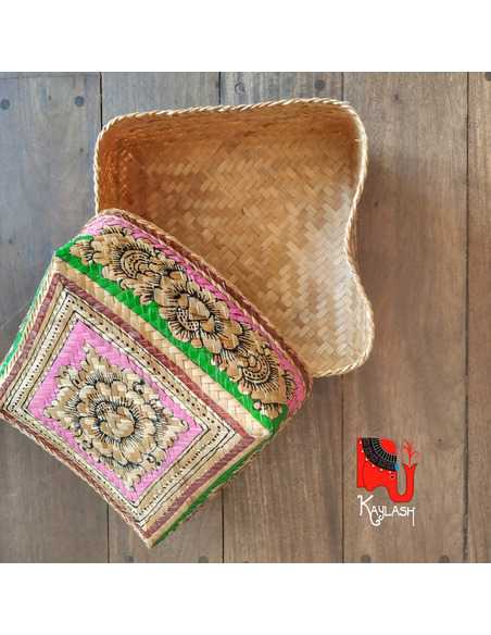 caja-de-bambo-pintada-artesanal-organizador-boho-chic-decoracion-natural-fibras-bambú-kaylash-2026