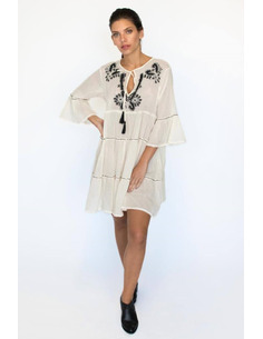 Vestido Bordado Natural 2