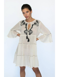 Vestido Bordado Natural