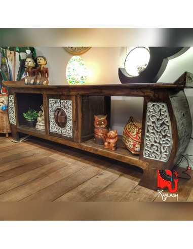 Mueble bajo oriental