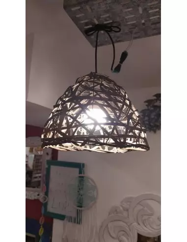 Lámpara de mimbre