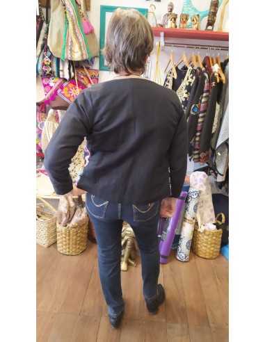 chaqueta-bordada-vars-estilo-boho-chic-artesanal-bordados-blancos-mujer-kaylash