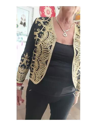 Chaqueta bordada con dorado