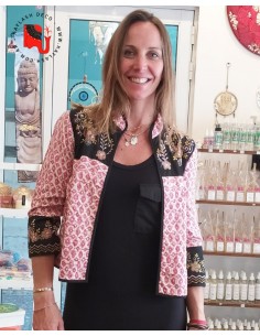 campera-bombai-bordada-estilo-boho-chic-artesanal-indumentaria-mujer-mística-kaylash