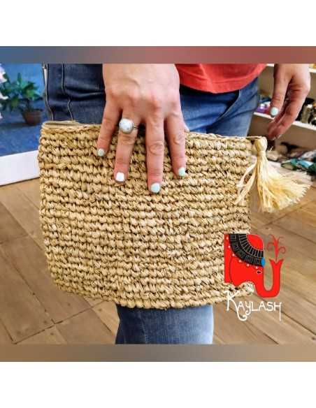 sobre-raffia-cartera-de-mano-artesanal-boho-chic-fibra-natural-verano-kaylash