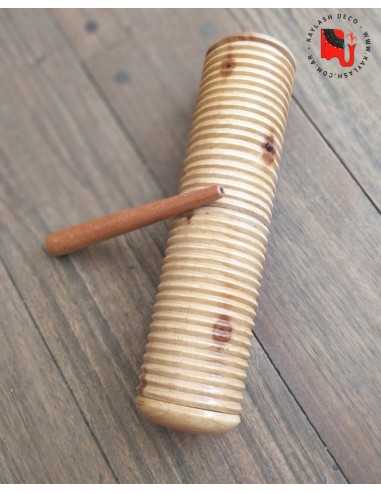 Güiro de madera