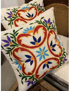 almohadon-bombay-decoracion-textil-zen-confort-místico-hogar-kaylash 2