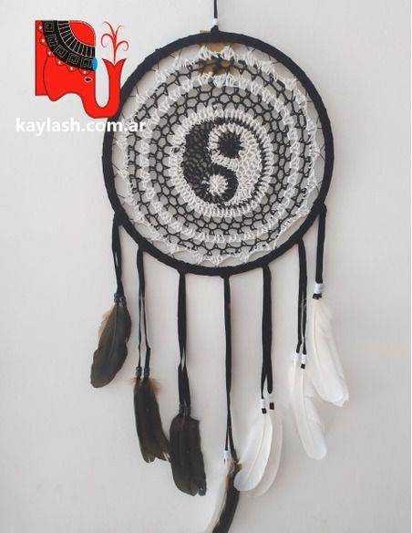 Atrapasueños Yin-Yang de Crochet Atrapasueños Yin-Yang de Crochet