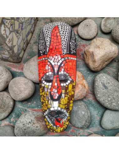 mascara-primitiva-con-vidrios-decoracion-etnica-artesanal-espejos-proteccion-hogar-kaylash