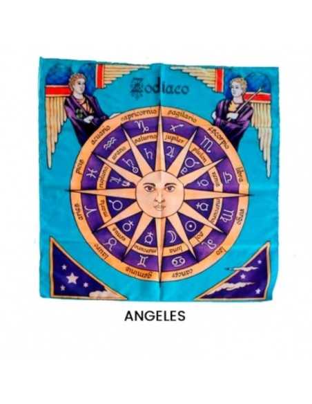 pano-de-tarot-textil-artesanal-proteccion-cartas-lectura-mistica-espacio-sagrado-kaylash