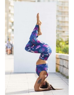 lulea-somos-celulas-calza-deportiva-yoga-sustentable-alta-compresion-diseno-organico-kaylash 2