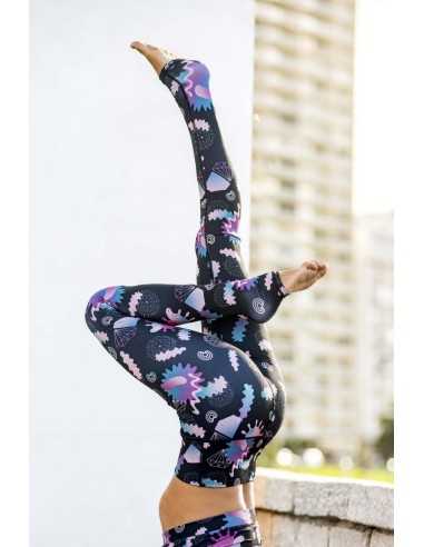 lulea-somos-celulas-calza-deportiva-yoga-sustentable-alta-compresion-diseno-organico-kaylash