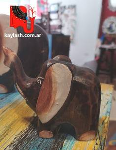 elefante-de-luna-bulan-bali-decoracion-mística-proteccion-hogar-artesanal-suerte-kaylash