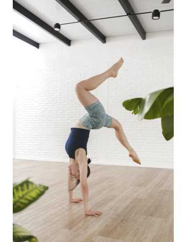 short-agua-sagrada-lulea-yoga-cintura-alta-indumentaria-tecnica-sustentable-kaylash