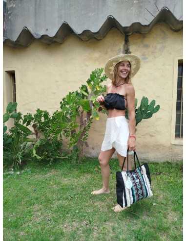 look-verano-pollera-corta-gasa-y-accesorios-misticos