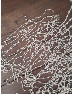 cortina-acrilica-nacar-decorativa-boho-chic-division-ambientes-iridiscente-kaylash 2