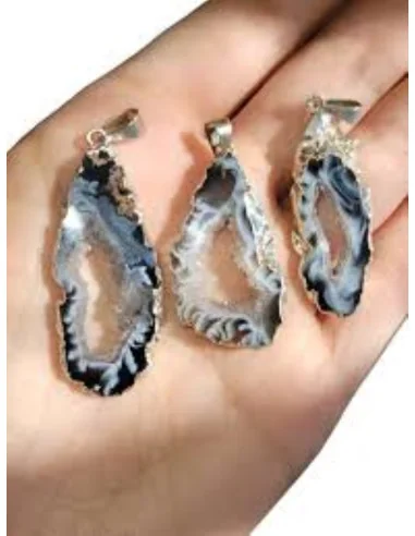 dije-agata-geoda-cristal-natural-piedra-energetica-proteccion-mística-kaylash